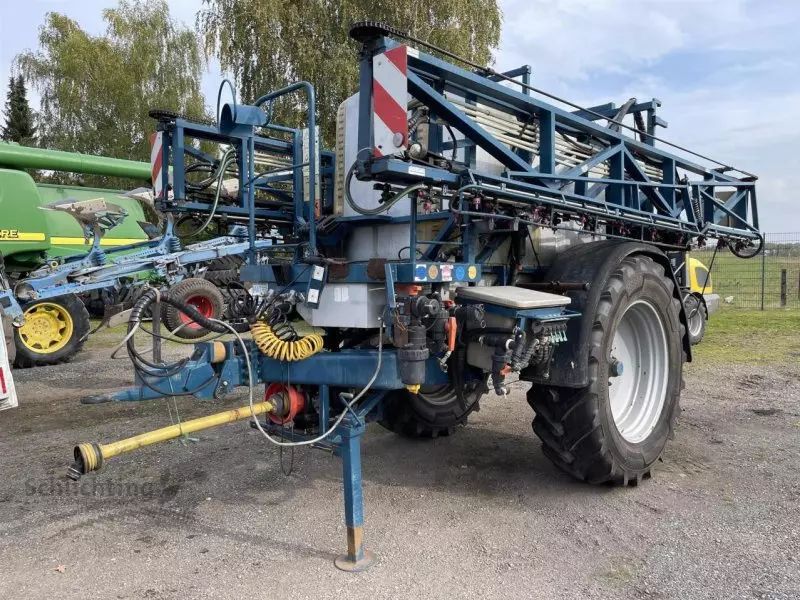E-FARM: RTS 35/28 - Sprayer - id 7DWSLML - €11,975 - Year of construction: 2003 - Germany