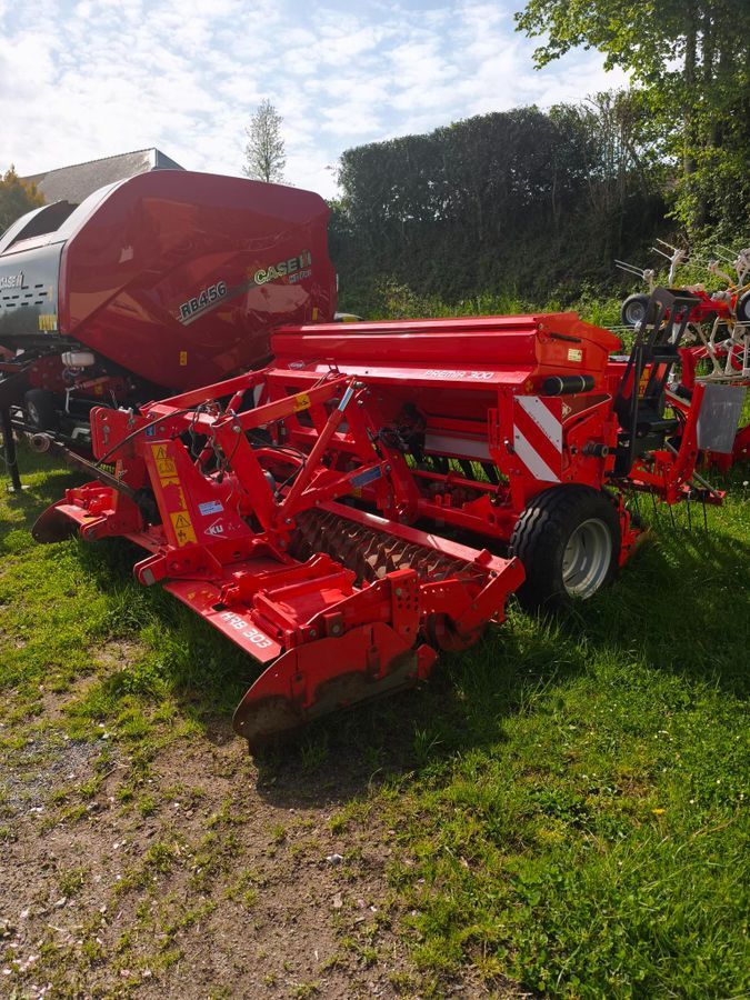 E-FARM: Kuhn HRB 303 D - Foratrice combinata - id 3CUUJIU - 18.000 € - Anno di costruzione: 2016 - Francia