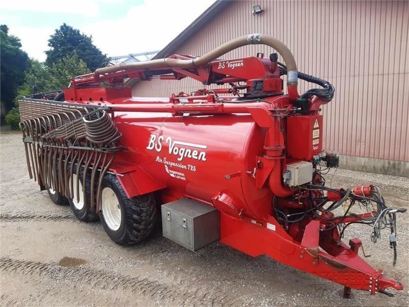 E-FARM: bs 25 - Gyllevogn - id DFUL2KQ - 30.161 € - Produktionsår: 2003 - Danmark