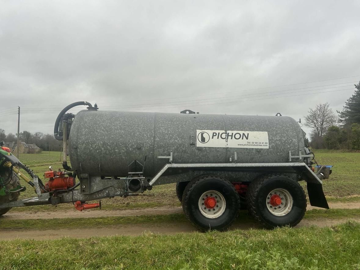 Pichon tci 12600 Samojezdny wóz asenizacyjny 12 000 €