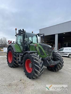 E-FARM: Fendt 722 Vario - Tracteur - id NWR6CJD - Année: 2020 - Lecture du nombre d'heure: 1 915,Puissance du moteur (chevaux): 217,France
