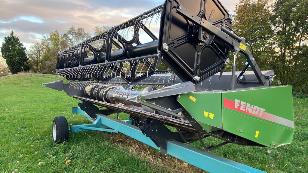 E-FARM: Fendt ff 600 - Cabezal - id LUTCRSI - 15.000 € - Año: 2017 - Francia
