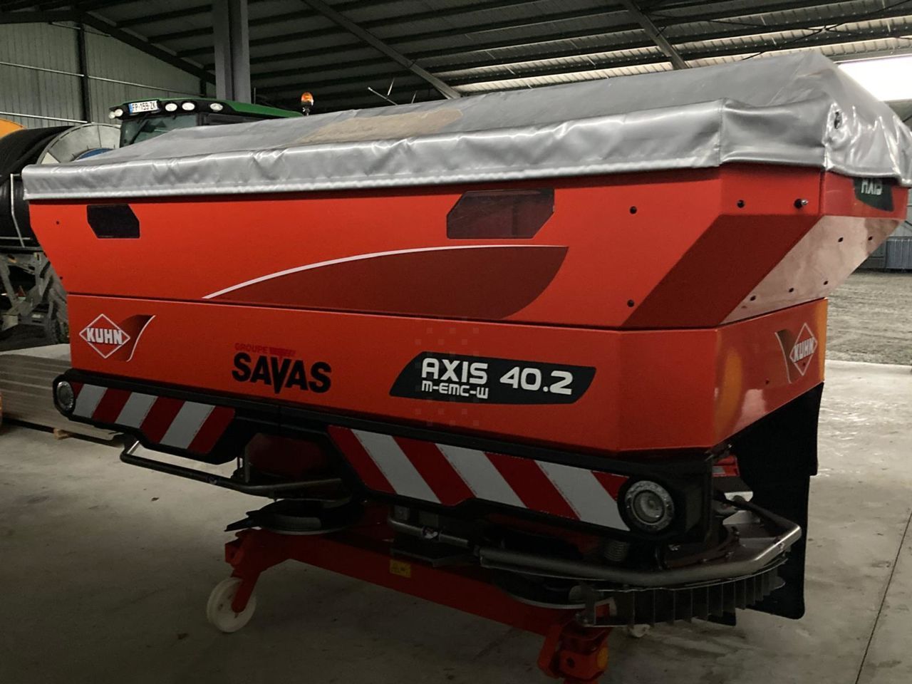 Kuhn axis 40.2 hemc w Fertiliser spreader €14,500