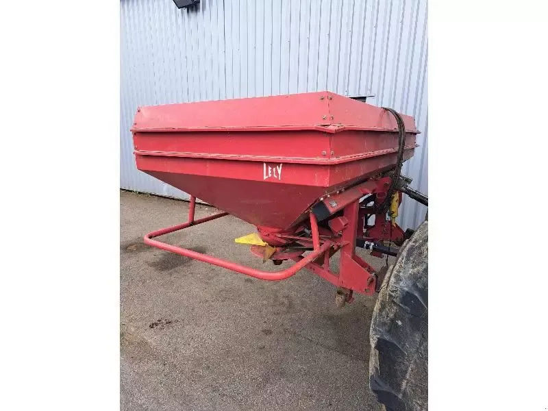 E-FARM: Lely center liner sl - Fertiliser spreader - id 1GKQB14 - France