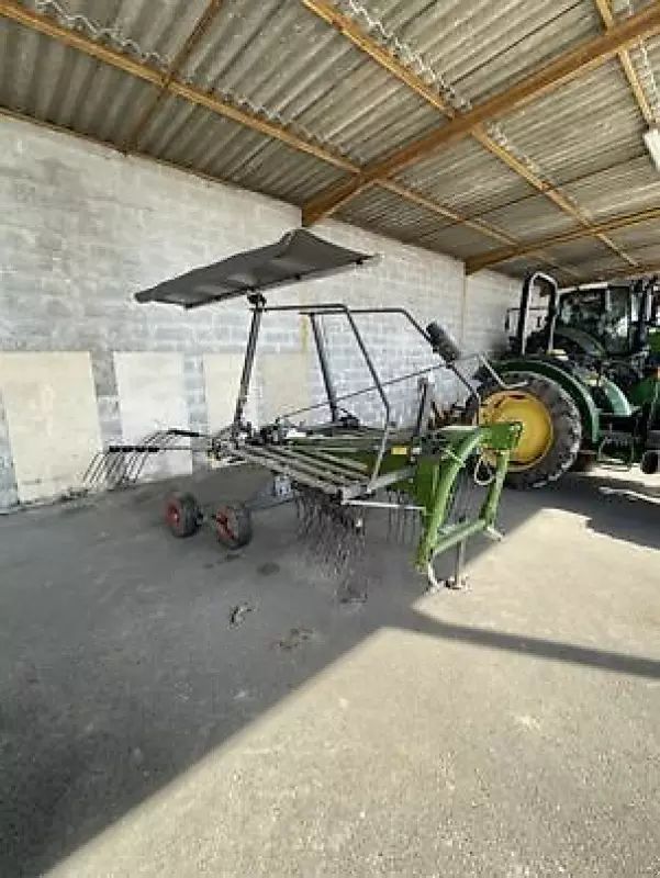 E-FARM: Fendt Former 456 DN - Andaineur - id VJI1QNX - 8 900 € - Année: 2023 - France