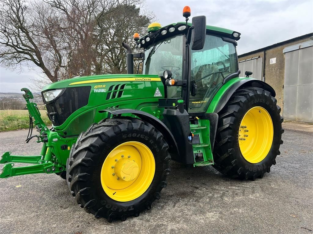 John Deere 6155 R Tractor 99.621 EUR