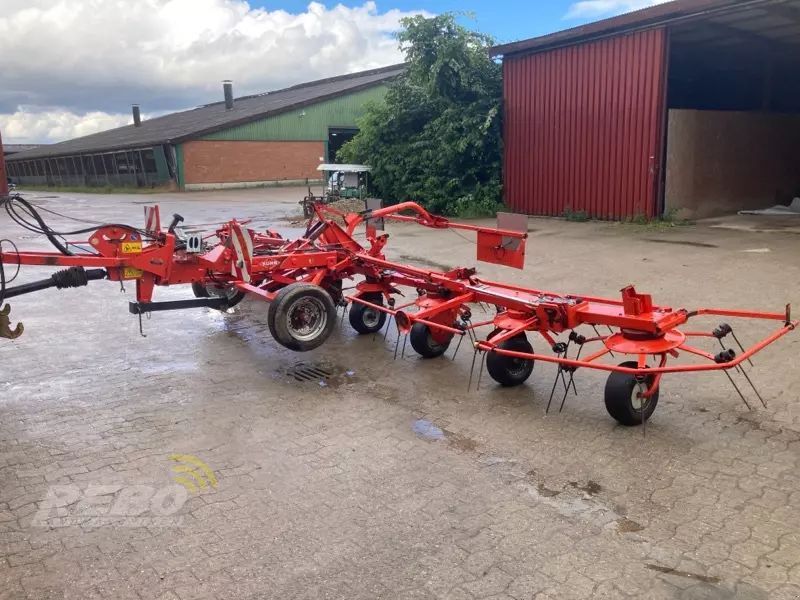 Kuhn GF 8702 T Kreiselheuer 6.500 €