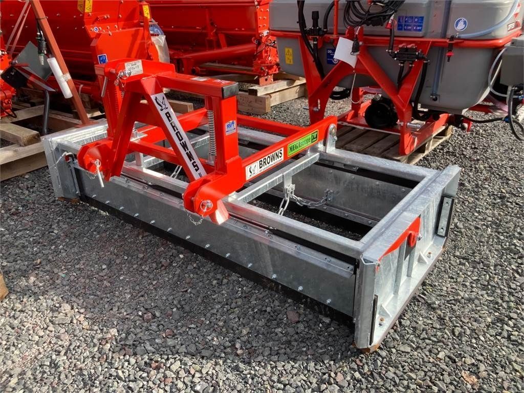 E-FARM: browns 7ft - Оборудване за животновъдство - id 88RHEXF - 2349 € - Обединеното кралство