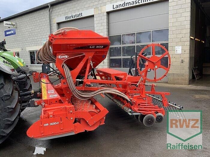 E-FARM: Kuhn combiliner venta lc302 (55+10,2 ha) - Drill - id YKI53FE - €19,747 - Year of construction: 2016 - Germany
