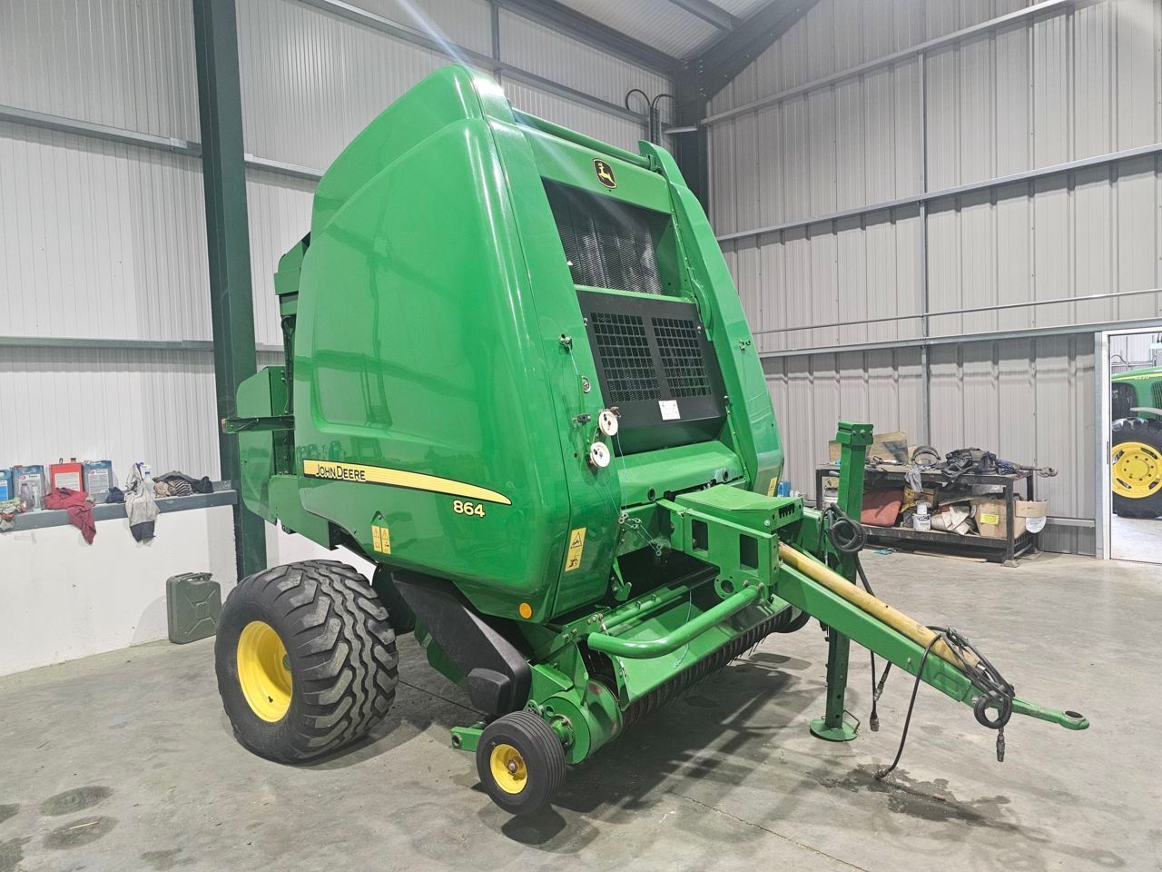 John Deere 864 Πρέσσα 13.866 €