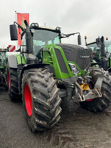 Fendt 828 Vario Profi Plus Tractor €139,999