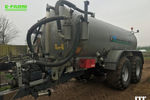 mauguin el brm 16700 1 self_propelled_liquid_manure_spreader €33,000