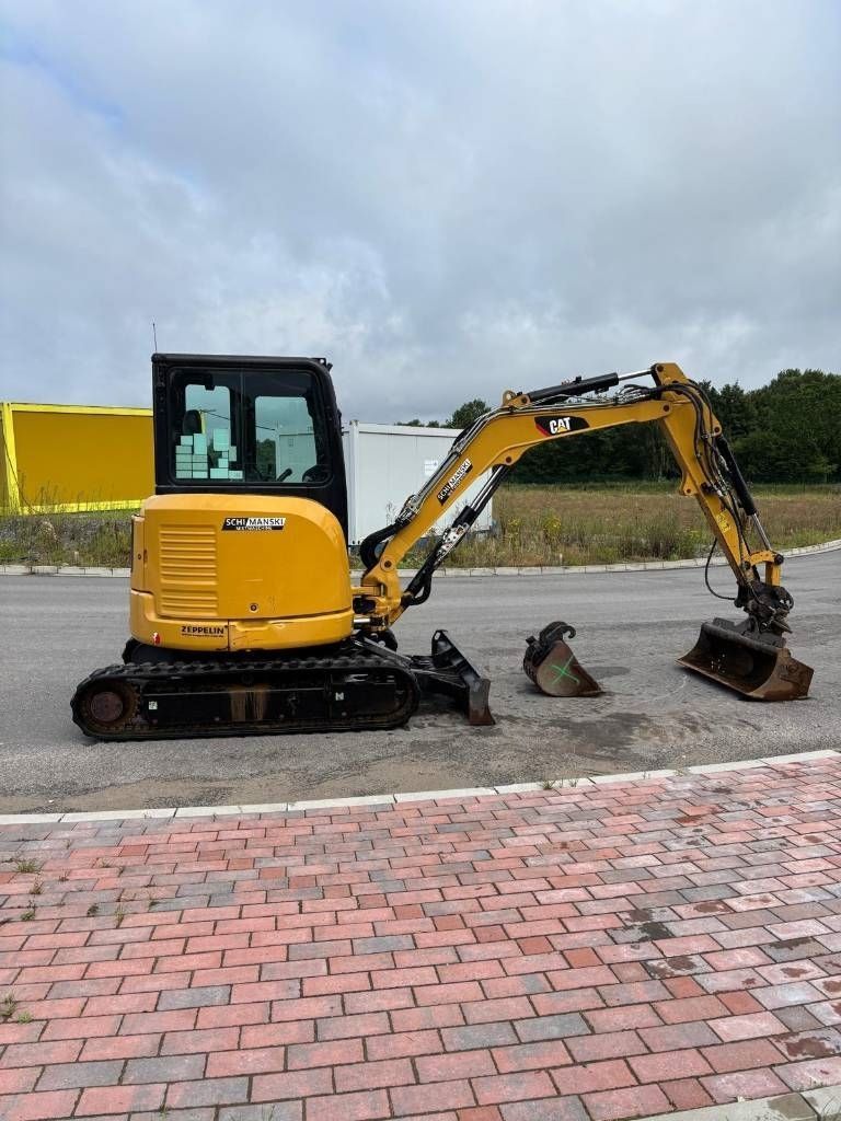 Caterpillar 303.5e2 Mini-pelle 25 800 €