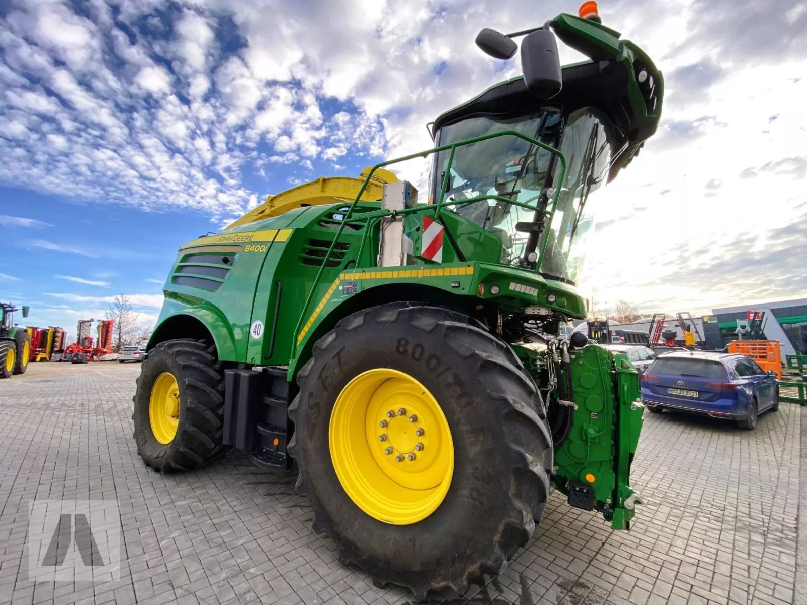 John Deere 8400 Ensileuse automotrice 189 000 €