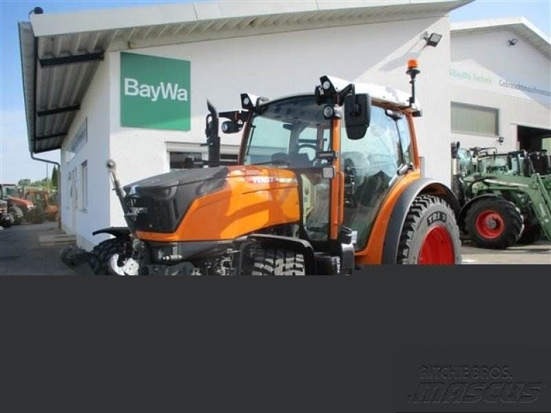 E-FARM: Fendt 211 Vario - Tractor - id G1Y9ZKV - 98.235 EUR - Anul: 2024 - Citeste ore: 188,Muterea motorului: 110,Germania