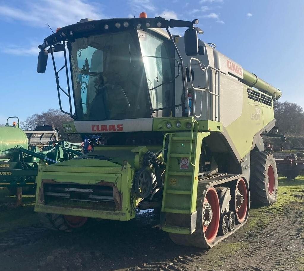 E-FARM: Claas Lexion 780 - Kombajn - id 1DDNJZ7 - 255 000 € - Rok výroby: 2019 - Hodiny motoru: 2 700,Výkon motoru (HP): 625,Litva