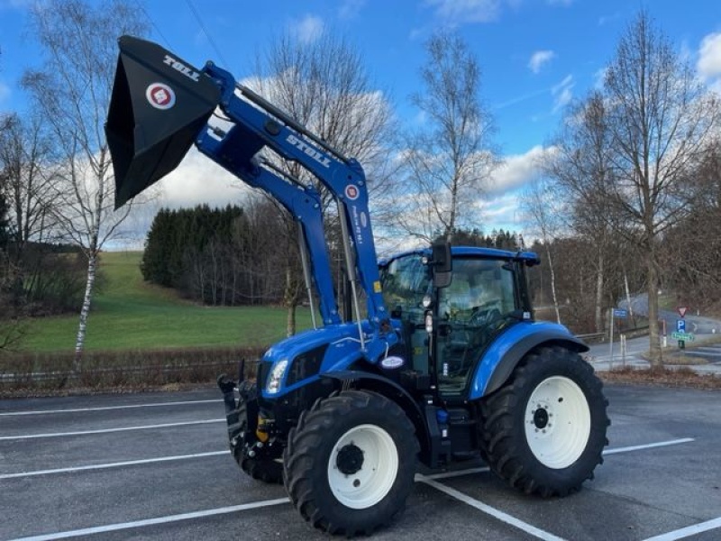 New Holland T 5.95 tractor €69,159