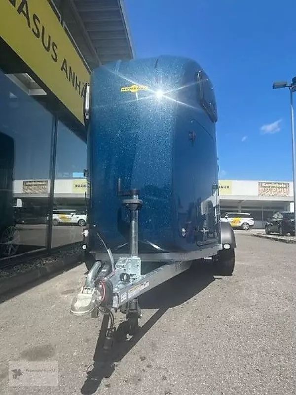 E-FARM: Humbaur pegasus pro 2-pferdeanhänger 2,4t !neu! sk - Trailer - id AUU9NCQ - 11.999 € - Produktionsår: 2025 - Tyskland