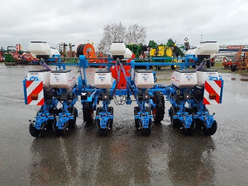 E-FARM: ribouleau - monosem ng+m monoshox - Semoir de précision - id 8L4IPRB - 32 000 € - Année: 2023 - France