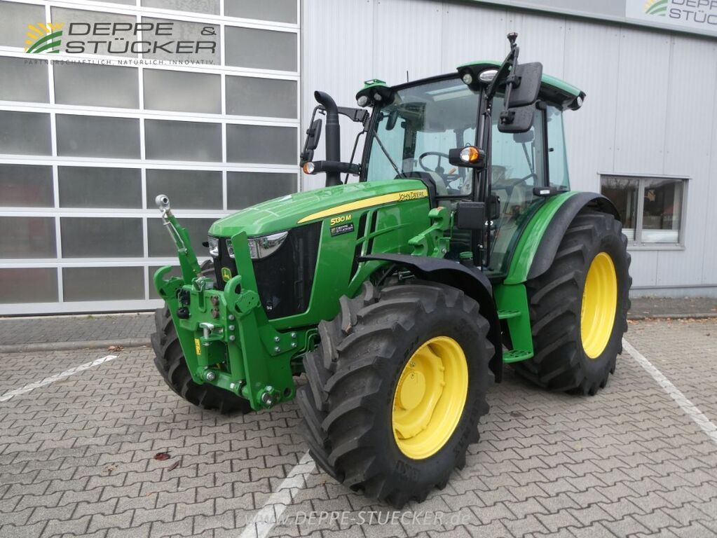 John Deere 5130 M Traktor 92.350 €