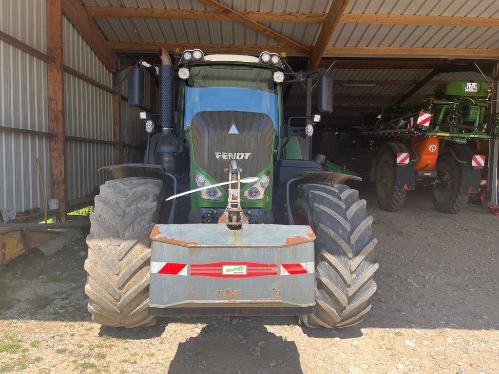 Fendt 826 Vario Profi Plus Traktor 110.000 €