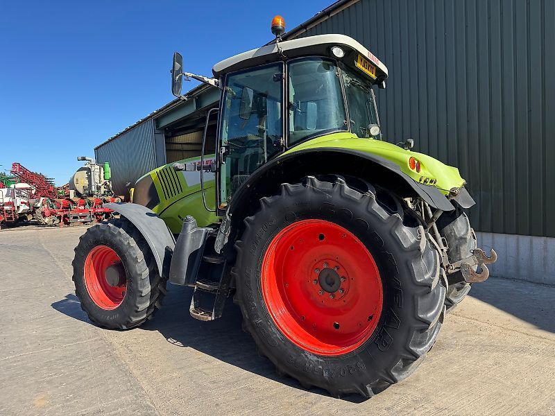 Claas Axion 810 Tractor €39,285