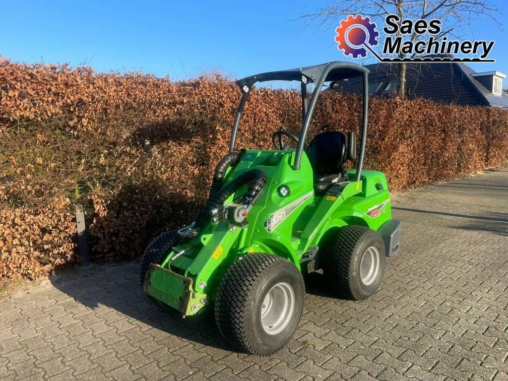 Avant 635i - kniklader (bj2023) Kerekes rakodógép 29 950 EUR