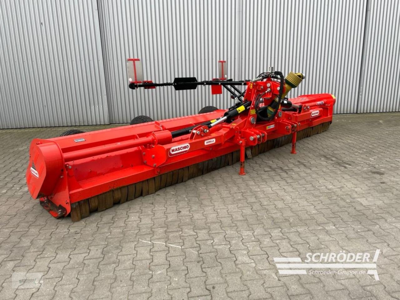 Maschio gemella 620 topper 19.850 €