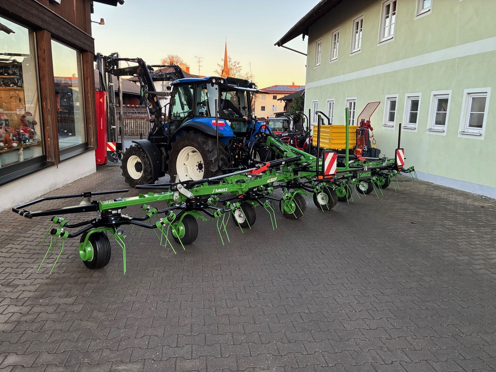 SaMASZ p8-890 Tedder