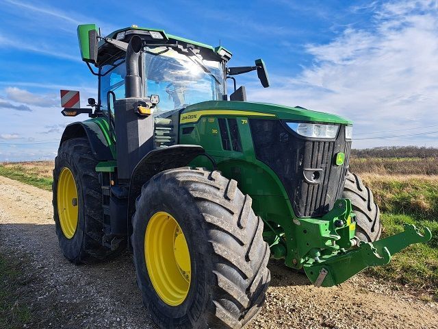 John Deere 7R 310 Tractor €205,000