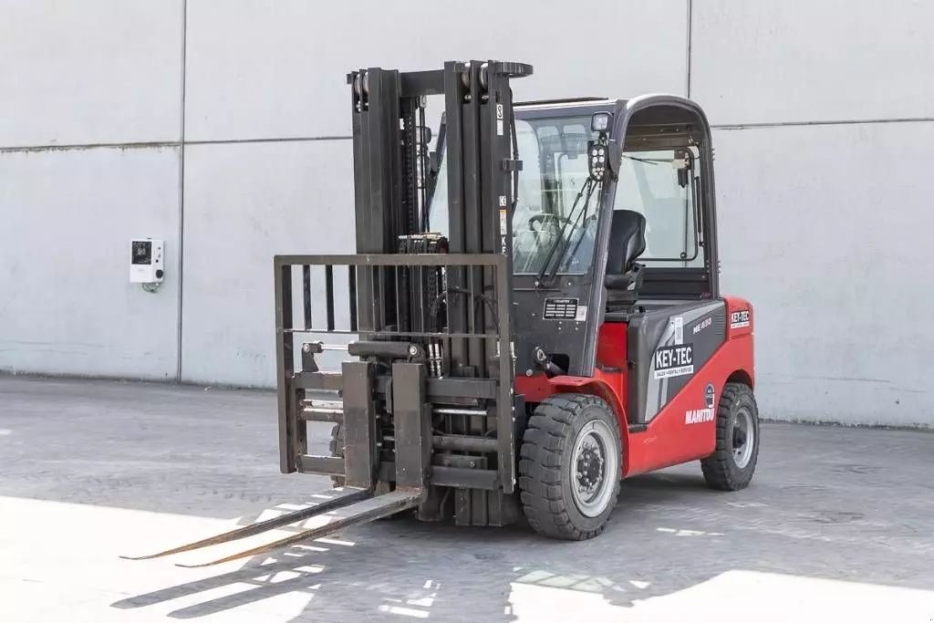 Manitou ME 450 Вилочный погрузчик 55 000 €