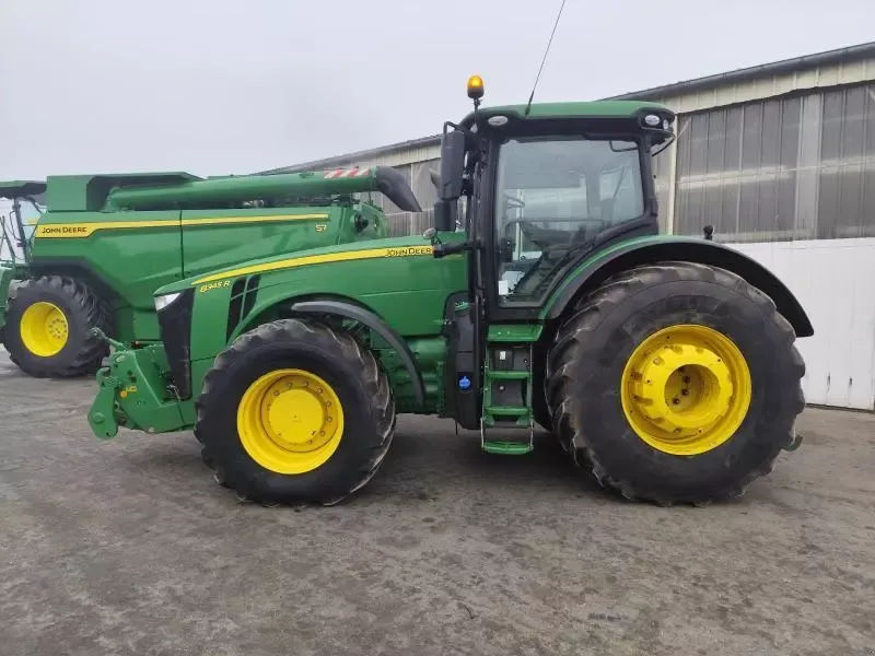 E-FARM: John Deere 8345 R - Traktor - id QSGLDIR - 149.000 € - Baujahr: 2020 - Abgelesene Motorstunden: 4.950,Motorleistung (PS): 345,Frankreich