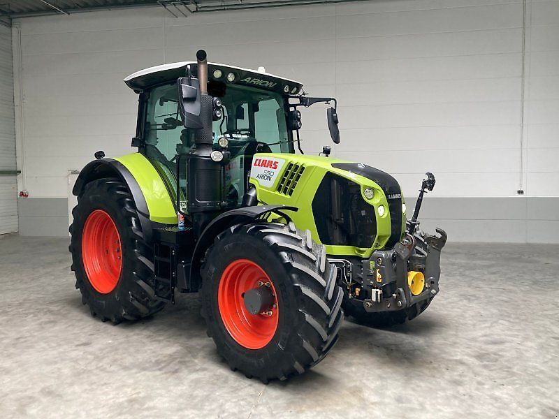 Claas Arion 550 CMATIC Tractor €83,024