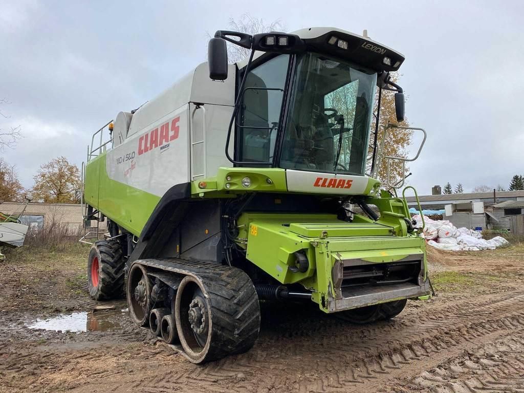 E-FARM: Claas Lexion 580 - Kombajn zbożowy - id BAWUJ1V - 52 000 € - Rok produkcji: 2004 - Motogodziny: 4337,Moc silnika: 449,Litwa