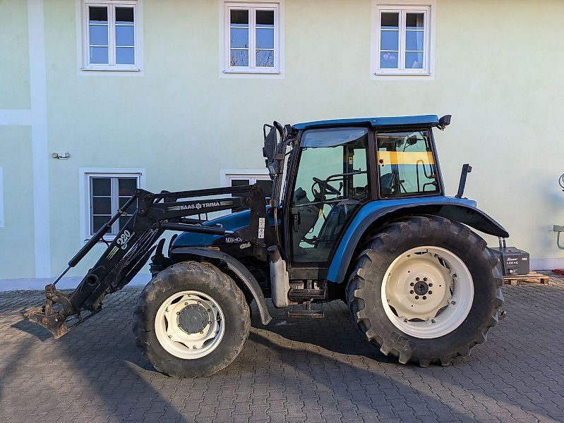 New Holland TL 100 Traktor 26 891 EUR