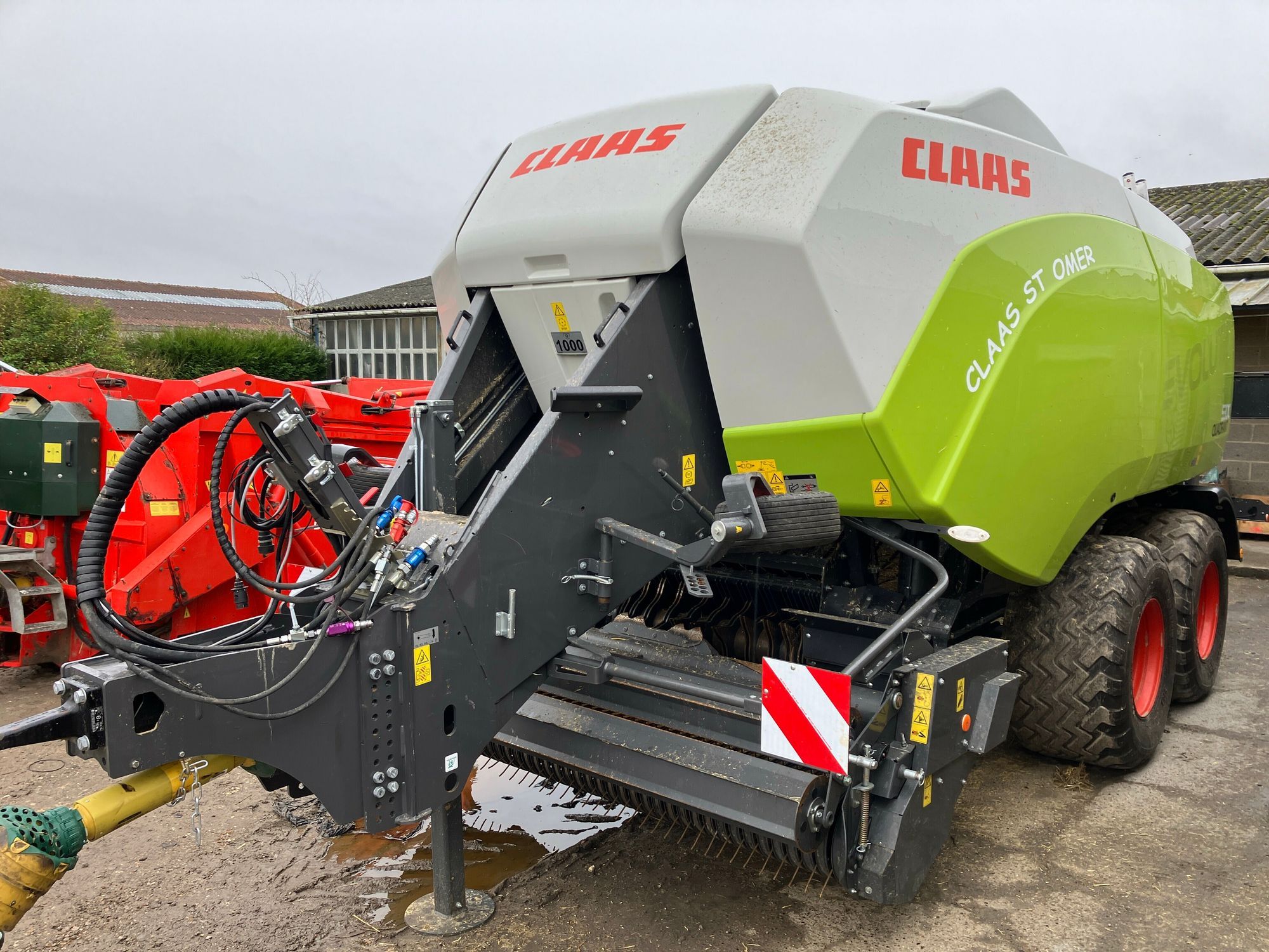E-FARM: Claas Quadrant 5300 RF - Πρέσσα - id XRUZ4HQ - 135.000 € - Χρονία: 2023 - Συνολικός αριθμός παραχθέντων δεμάτων: 7.420,Γαλλία