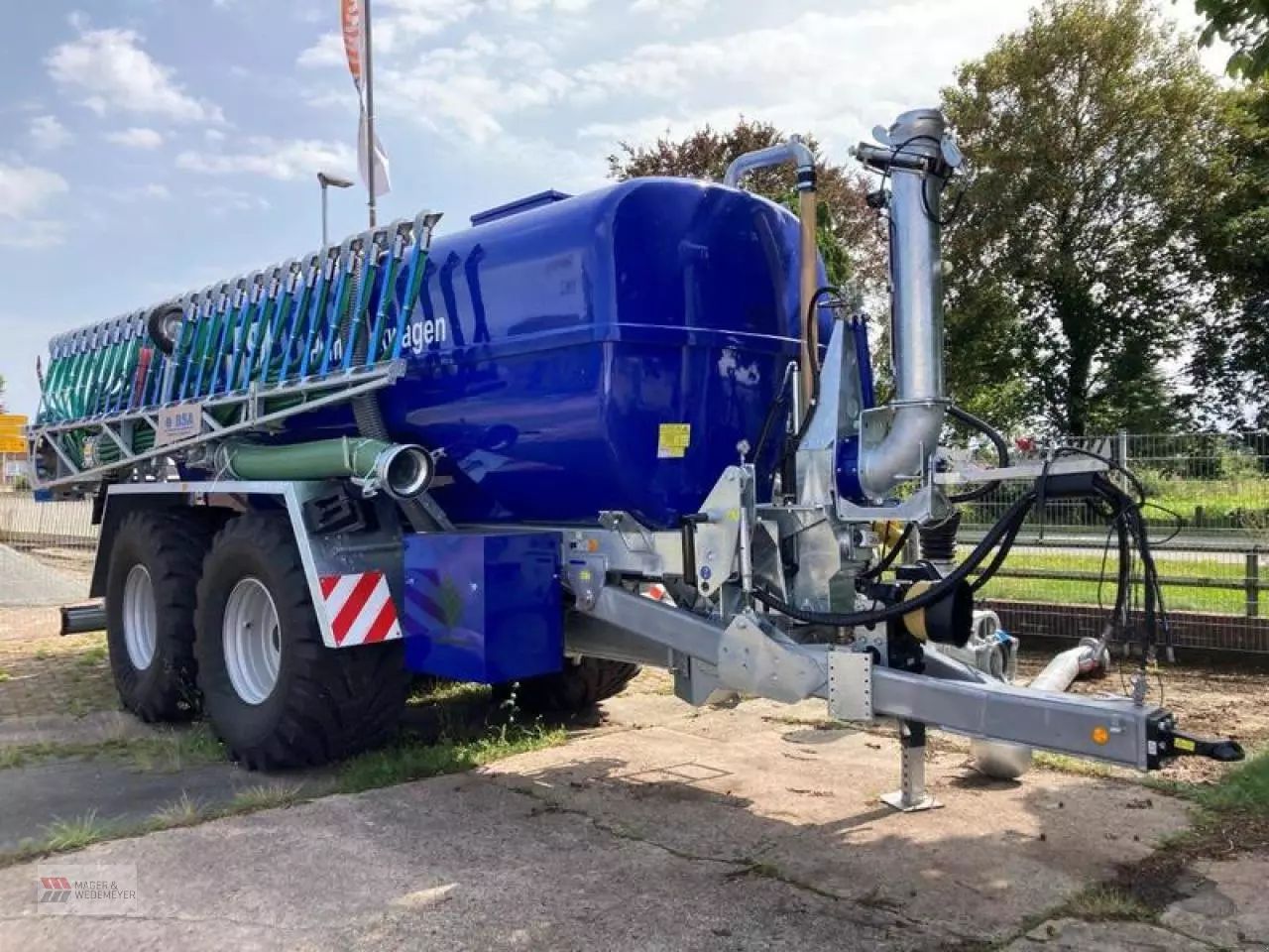 E-FARM: BSA bpk 190 poly pumptankwagen - Équipement pour lisier autre - id YHHUYYI - 120 800 € - Année: 2023 - Allemagne