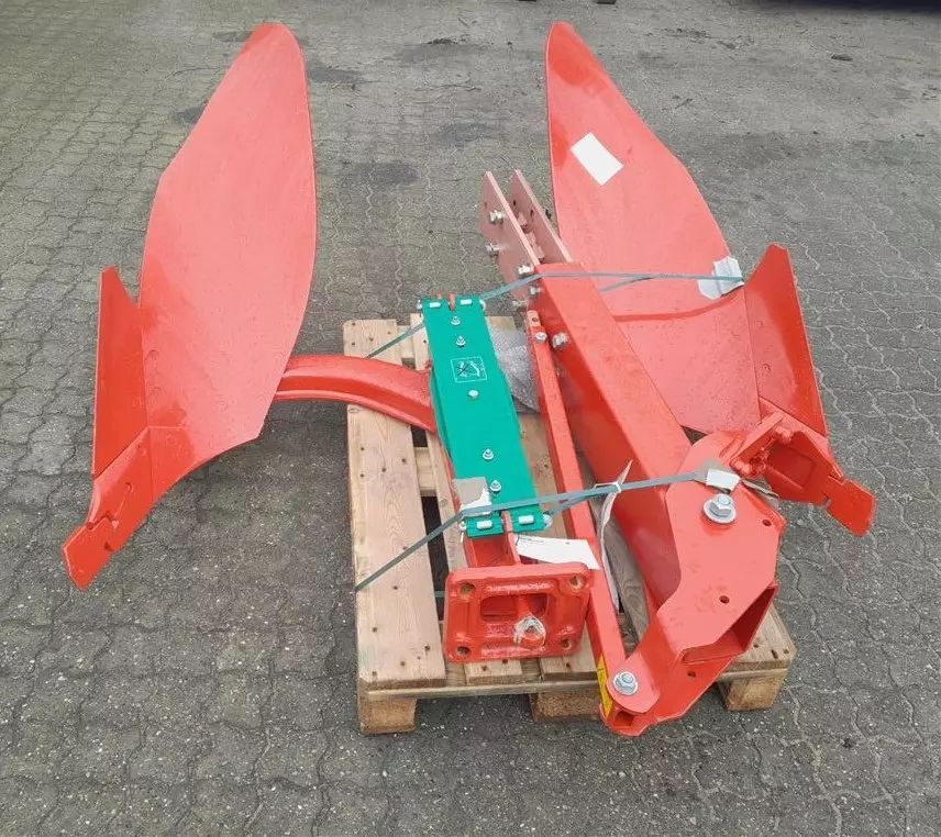 Kverneland udbygningsfure Plough €8,970