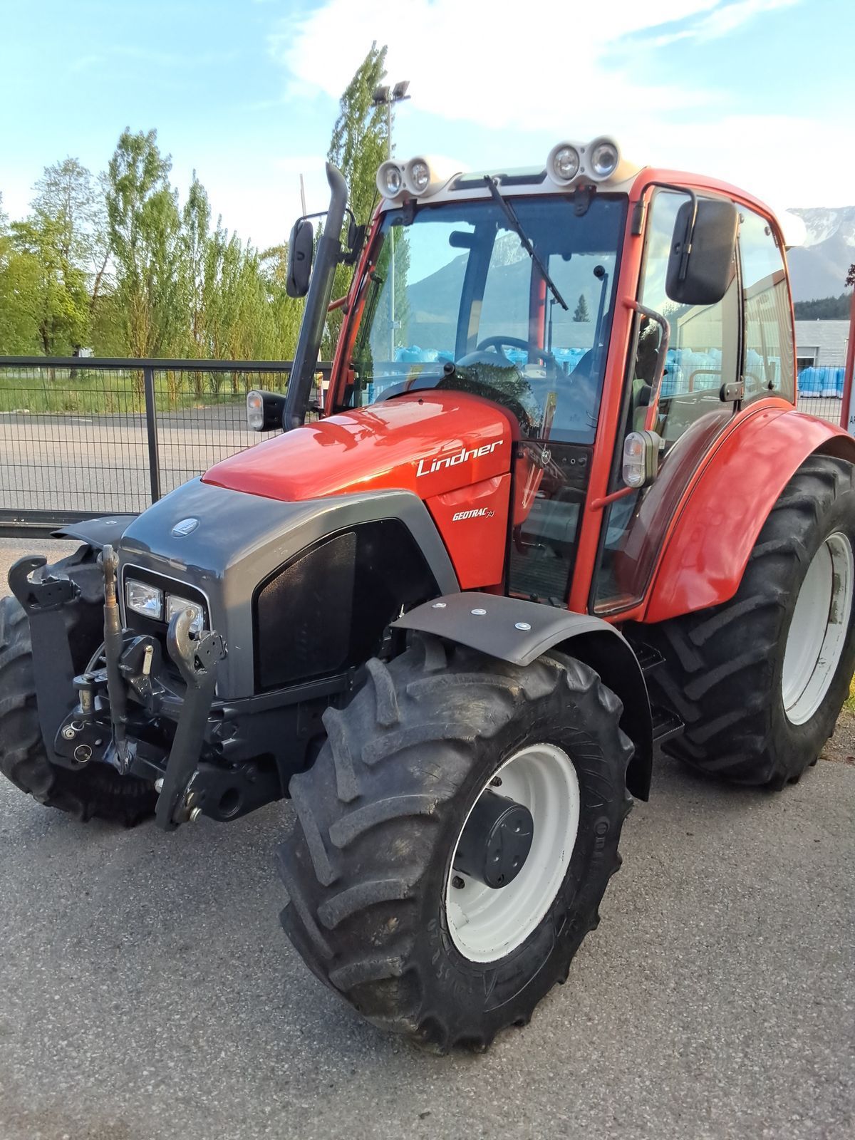 Lindner Geotrac 74 Traktor 48 500 €