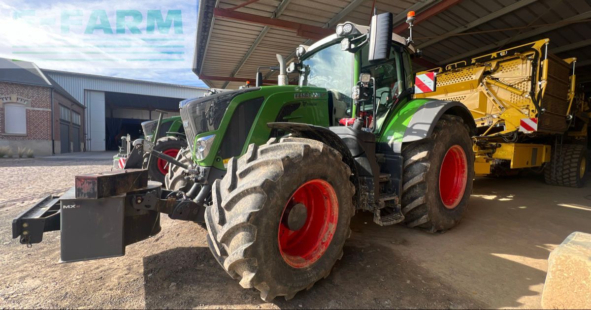 Fendt 828 Vario Profi Plus Trattore 155.000 €