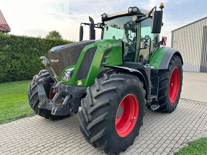 Fendt 828 Vario Profi Plus Tractor €89,500