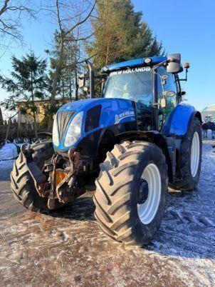 New Holland T7.200 Tractor €44,792