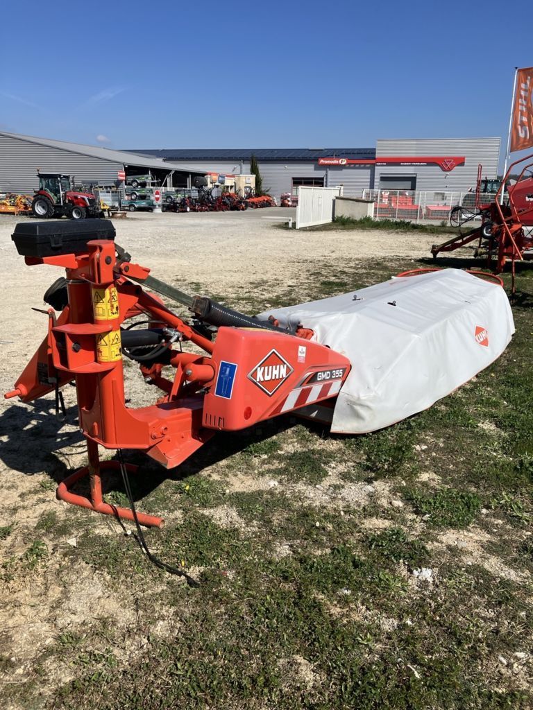Kuhn gmd355 Mower €9,500