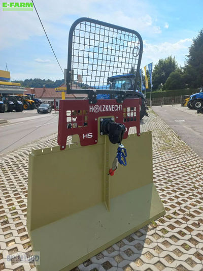 E-FARM: HOLZKNECHT hs 650 - Forestry equipment - id CLMIP7H - €8,742 - Year of construction: 2024 - Austria