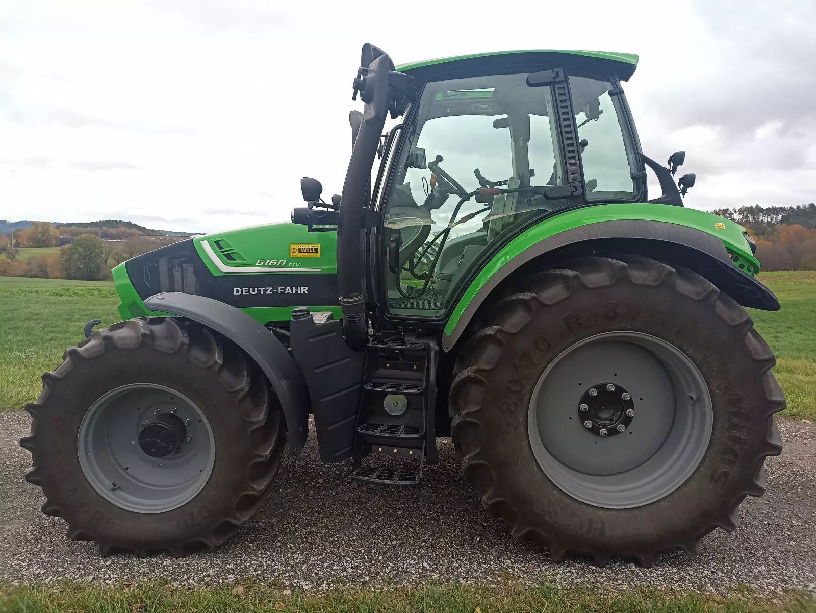 Deutz-Fahr 6160 Tractor €81,651
