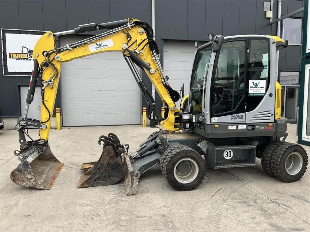 Wacker Neuson ew65 (8946) Radbagger 95.000 €