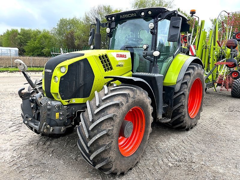 E-FARM: Claas Arion 660 CMATIC CEBIS - Tracteur - id KMIVFUH - 139 496 € - Année: 2023 - Lecture du nombre d'heure: 1 262,Puissance du moteur (chevaux): 196,Allemagne
