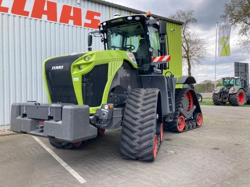 E FARM Claas Xerion 5000 TRAC TS Tractor id 4KHQKHB Year of construction 2022 Engine hours 862 Engine power HP 508 Germany