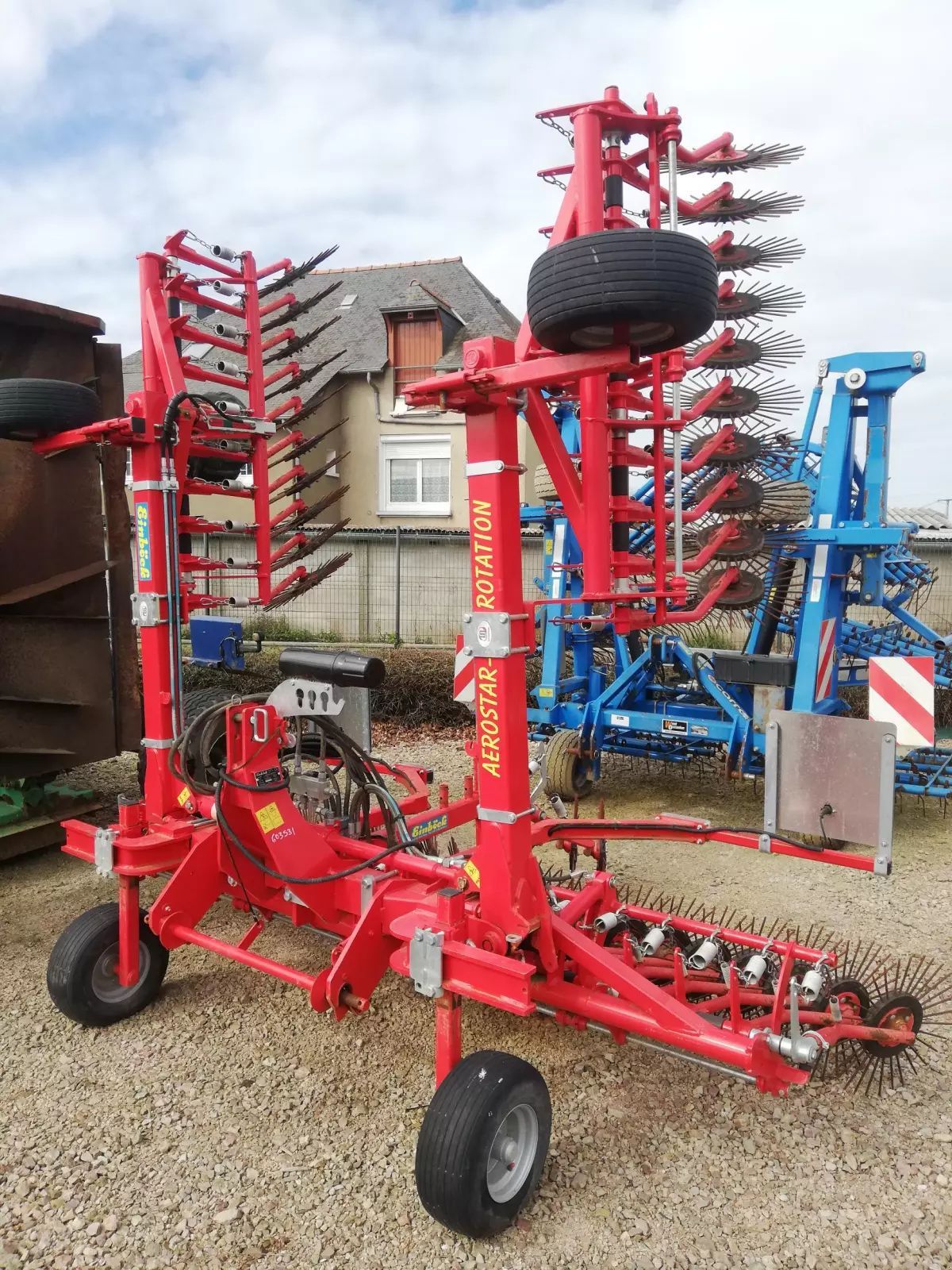 E-FARM: Einböck aerostar - Mechanical weed control - id QRE2RWU - €13,000 - Year of construction: 2019 - France