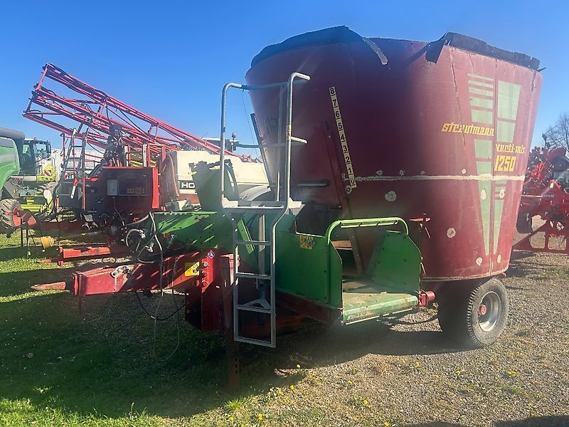 E-FARM: Strautmann verti-mix 1250 - Foderblander - id 7MYJJDG - 5.250 € - Produktionsår: 2011 - Tyskland